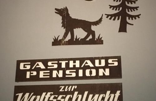 Ullstadt Hotel | Gasthaus zur Wolfsschlucht