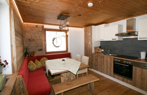 Stummerberg Apartment | Gasthof Almluft by Interhome