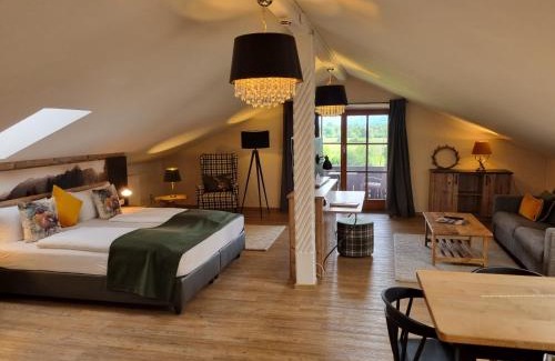 Grabenstatt Hotel | Gasthof Chiemseefischer