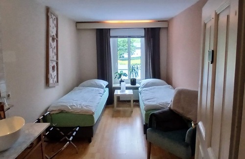 Sundern Bed & Breakfast | Gasthof Feische