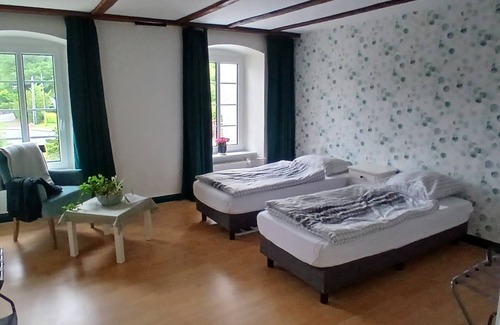 Sundern Bed & Breakfast | Gasthof Feische
