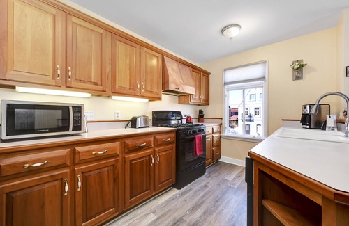 Adamstown House | Gasthof Fretz-Your Bavarian Hideaway !