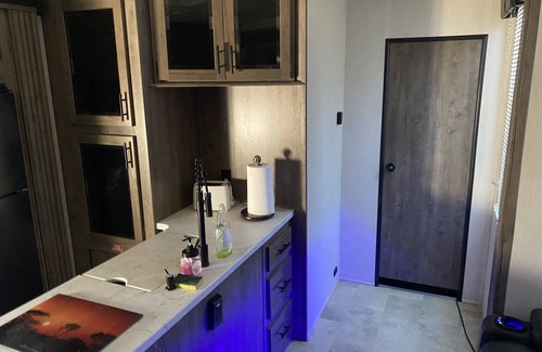 Brooksville RV Rental | Gated Camper with great extra features