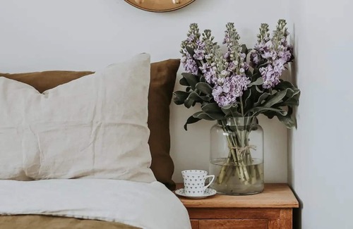 Lenah Valley Cottage | Gatekeepers Lodge - A Historic Hobart Experience