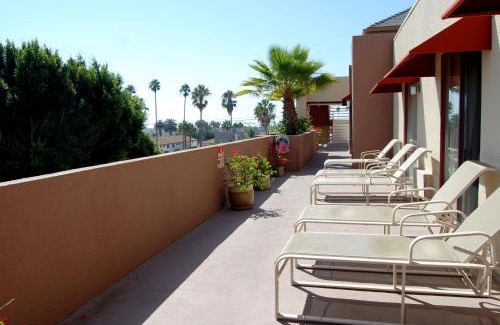 Mid-City Hotel | Gateway Hotel Santa Monica