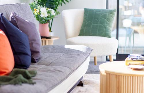 Riccarton Apartment | Gateway to Hagley park - 2 bed w/carpark