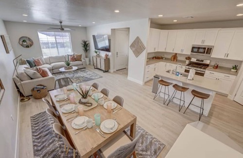 Washington House | Gateway to Zion-Beautiful BRAND NEW 3 bed/2.5 bath