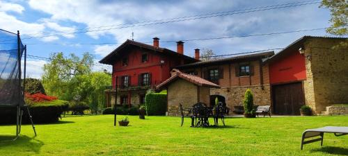 Aramayona House | Gaztañeta Baserria