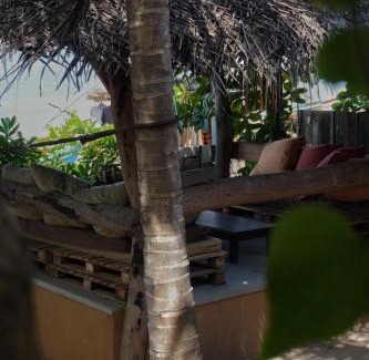 Pottuvil Division 2 House | Gecko Restaurant & Rooms