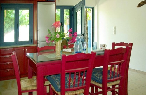 Faistos House | Gemütliche Ferienwohnung im Gartenparadies in Meeresnähe