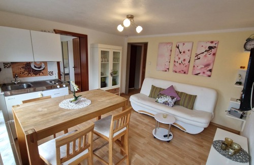 Veldenz Apartment | Gemütliche Ferienwohnung bei Bernkastel-kues, Ideal zum Wandern und Radfahren