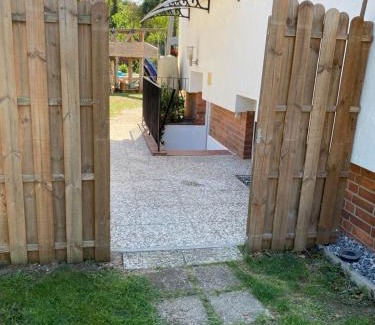 Iserhagen Sud Apartment | Gemütliche möblierte Souterrain Wohnung