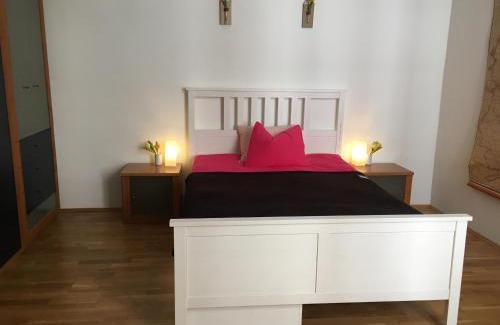 Wieden Apartment | Gemütliche ruhige Altbauwohnung Nähe Hauptbahnhof und City