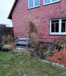 Lune-Moorfeld Apartment | Gemütliche Souterrain Wohnung