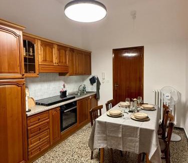 Cutrofiano Apartment | Gemütliches Salento-Ferienhaus, zentral gelegen mit Garage, Garten und Heizung
