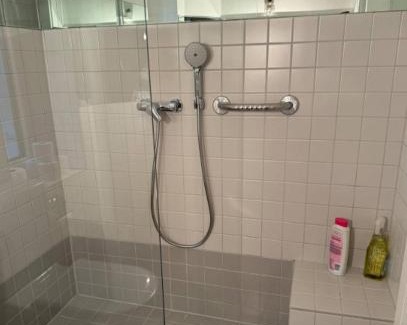 Solothurn House | Gemütliches Zimmer im 1OGB Nur 2 Min vom Hbf Solothurn entfern