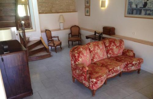 Duil-sur-le-Mignon House | Gemini, Les Constellations Gite Complex