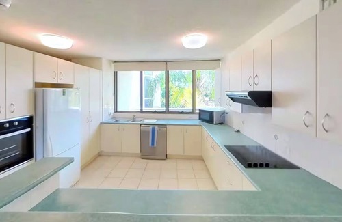 Golden Beach Apartment | Gemini Resort - Unit 19