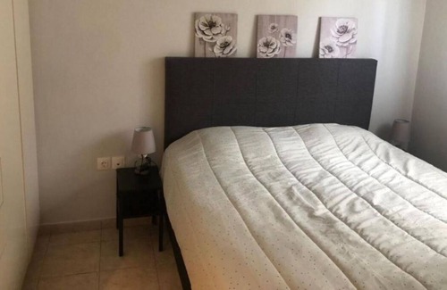 Kanoni Apartment | "Gems Ilektra apartment" with mountain view, shared garden & Wi-Fi