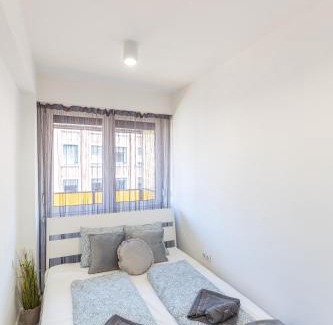 Erzsebetvaros Apartment | Gems of Budapest - Onyx Suite