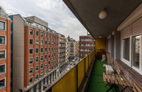 Erzsebetvaros Apartment | Gems of Budapest - Onyx Suite