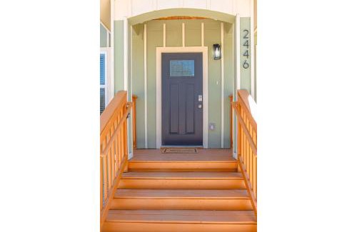 Eastside Promise Neighborhood House | Generous 5BR3BA Haven Close to Alamo Riverwalk