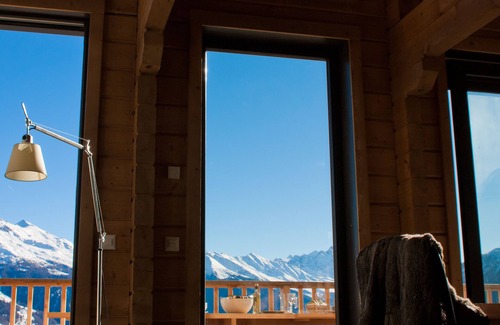 Vex Ski Chalet | Generous accommodation in this superior family chalet with panoramic views