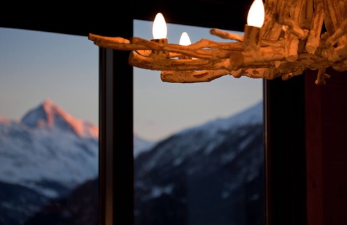 Vex Ski Chalet | Generous accommodation in this superior family chalet with panoramic views