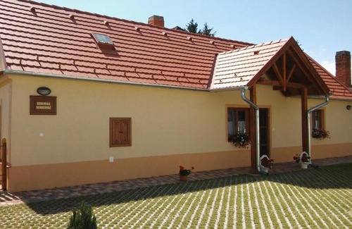 Sotony House | Gerendás Vendégház