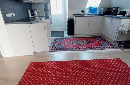 Blankenese Apartment | Gesamte Unterkunft: Neue Eigentumswohnung · Gastgeber:in ist Tanmaya