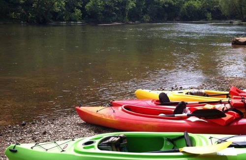 St. James Cabin | Getaway Cabin next door to Maramec Spring Park & Meramec River Trophy Trout