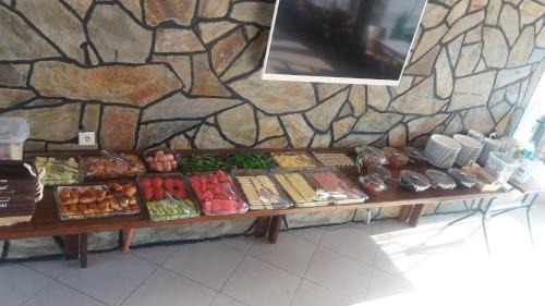 Ezine Hotel | Geyikli Berfin Otel