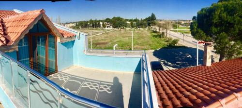 Ezine Hotel | Geyikli Berfin Otel