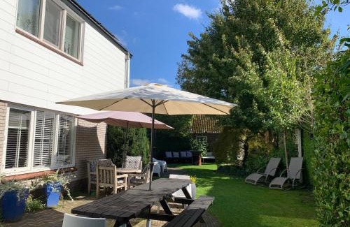 Den Ham Villa | Gezellige Ruime Villa incl Hottub Sauna en Gamesroom