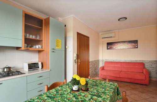 Manerba del Garda Apartment | GIADA 4 lake view apartments with pool, enclosed parking and garden