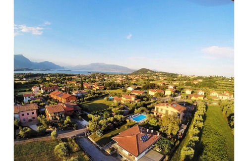 Manerba del Garda Apartment | GIADA 4 lake view apartments with pool, enclosed parking and garden