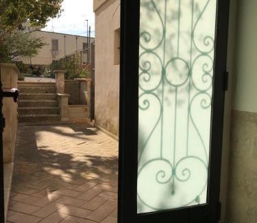 Gravina in Puglia Bed & Breakfast | Giardini 82 B&B