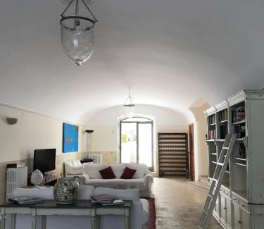 Gravina in Puglia Bed & Breakfast | Giardini 82 B&B