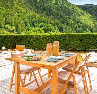 Molveno Apartment | Giardino sul Lago - Vista su lago e montagne a Molveno