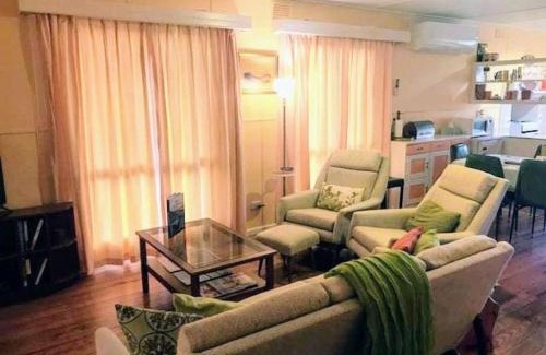 Surf Beach House | Gidget's Place