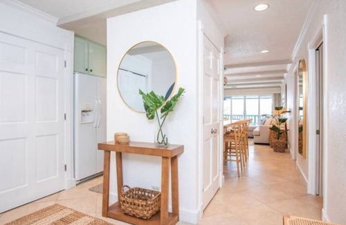 Nazareth Apartment | Gigi's Luxury Beach Hideaway- 3 BDRM- Cowpet Bay West- East End- Pool & Beachn