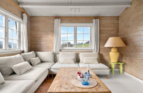 Rosendal House | Gildeskaal - A Fairytale Stay in Rosendal