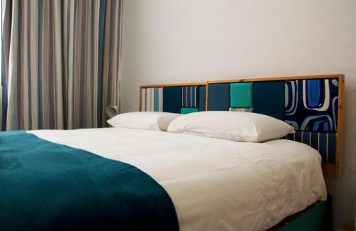 Il-Balluta House | Giljana ensuite rooms shared terrace & kitchen