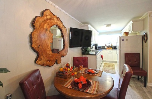 Bryson City House | Gin`s Deep Creek Cottage