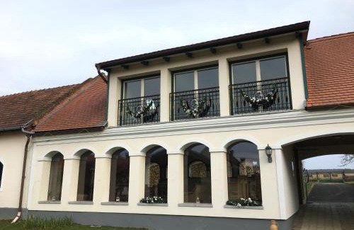 Magyarszombatfa Hotel | Ginti Panzió, Őrség