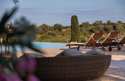 Noto Villa | Gioi - Villa with infinity pool and citrus grove view 10 minutes from Noto