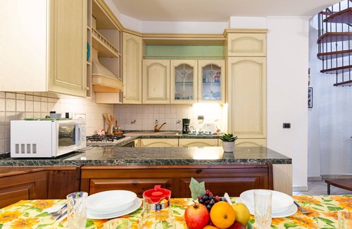 Corrido House | Girasole by Interhome