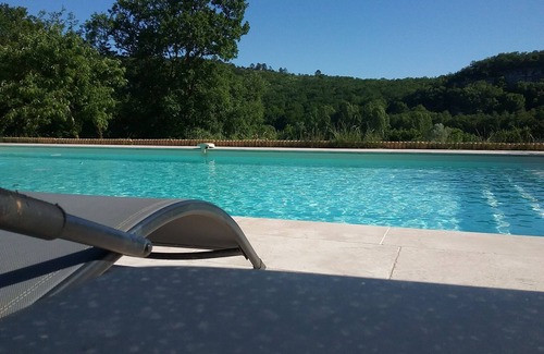 Les Eyzies House | gite les 7 frerès 4 person with swimming pool