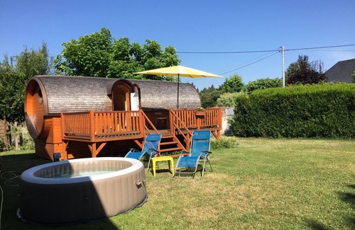 Amboise Cottage | Gîte Amboise Trailer Touraine Loire Valley in the city center