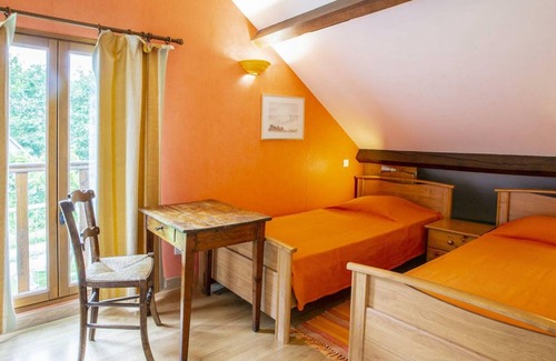 Authon Cottage | Gite Authon, 4 bedrooms, 10 persons